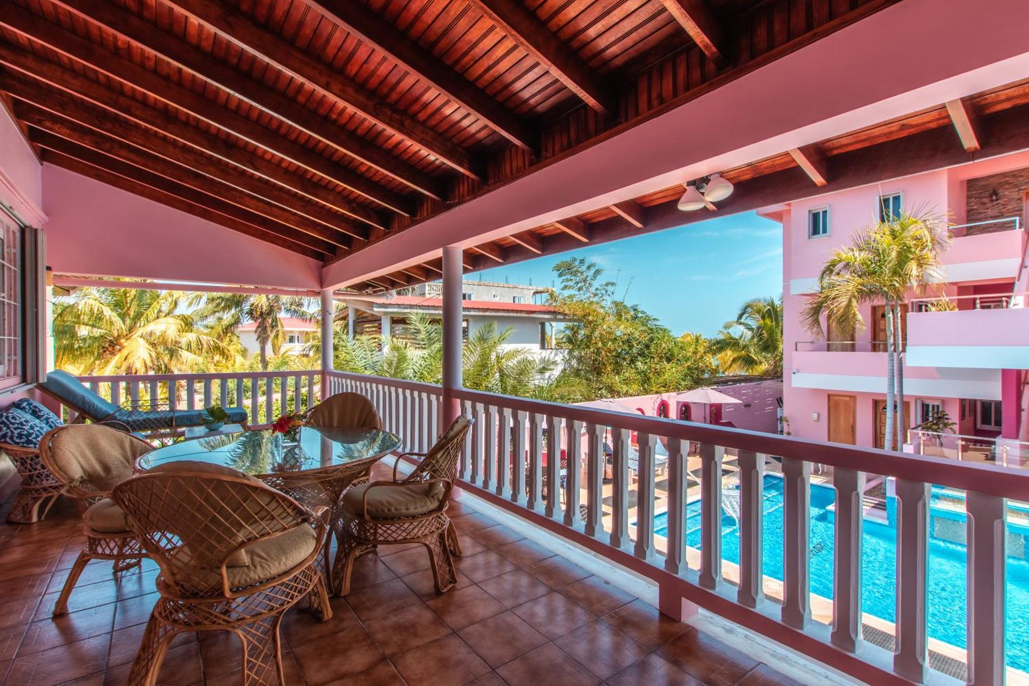 Miramar Suites Placencia Szoba fotó